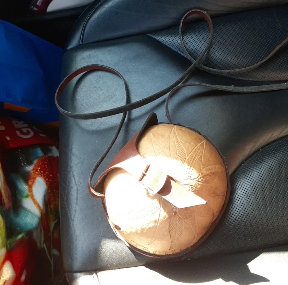 Calabash purse bag natural color..Hand carved calabash bag Leaves